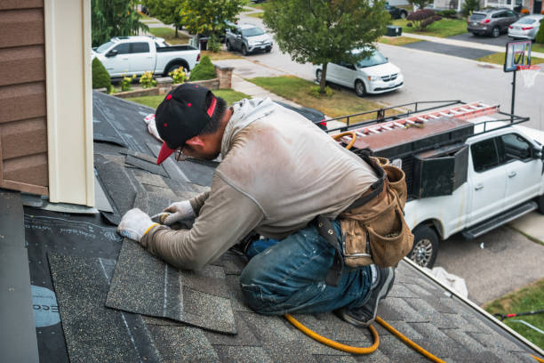 Professional Roofing technician working in New Plymouth, OH